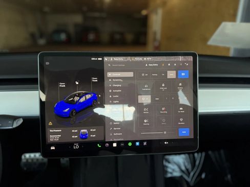 Used 2023 Tesla Model 3 Standard Range RWD image 29