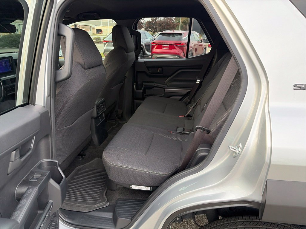 Used 2025 Toyota 4Runner SR5 RWD image 11