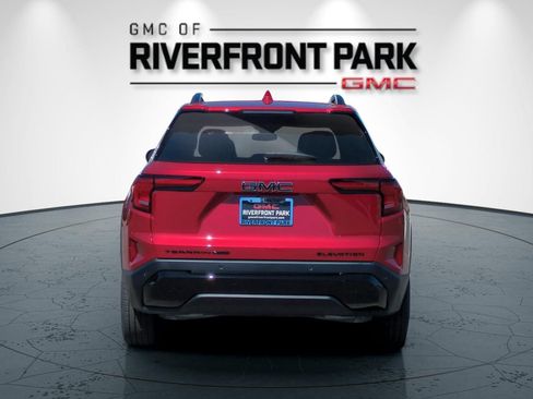 New 2026 GMC Terrain Elevation w/ Elevation Premium Package AWD/4WD image 4