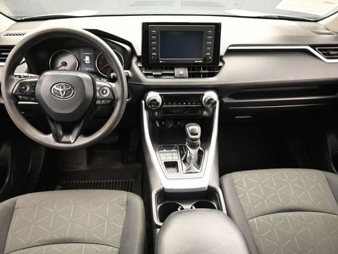 Used 2021 Toyota RAV4 XLE AWD/4WD image 15