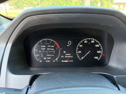 Used 2024 Honda Ridgeline TrailSport image 9
