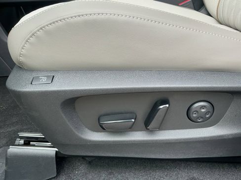 New 2026 INFINITI QX60 Autograph w/ Dark Cargo Package image 19