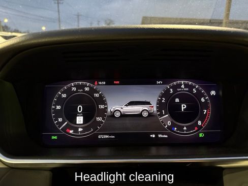 Used 2021 Land Rover Range Rover Sport HSE Silver Edition image 18