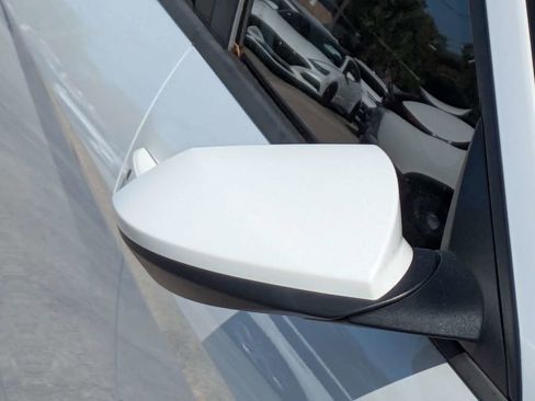 Used 2022 Hyundai Elantra SEL w/ Convenience Package image 11