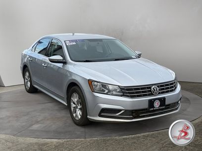 Used 2017 Volkswagen Passat 1.8T S