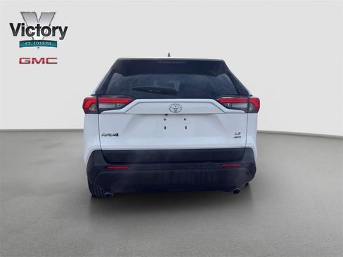 Used 2025 Toyota RAV4 LE image 12