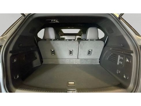 New 2026 Buick Enclave Avenir w/ Super Cruise Package AWD/4WD image 17