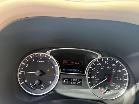 Used 2020 INFINITI QX60 Luxe w/ Sensory Package AWD/4WD image 15