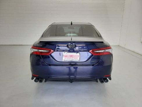 Used 2022 Toyota Camry XSE FWD image 6