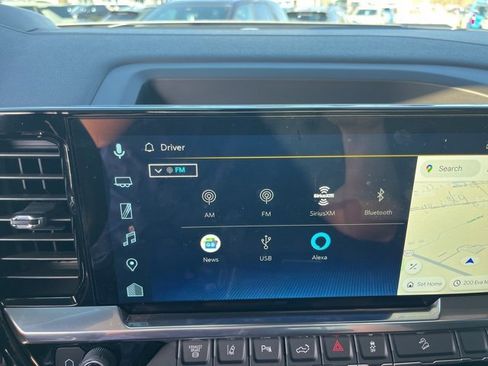 Used 2024 Chevrolet Silverado 2500 LTZ w/ LTZ Premium Package image 34