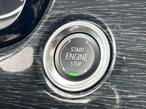 Used 2020 Cadillac XT6 Premium Luxury image 27