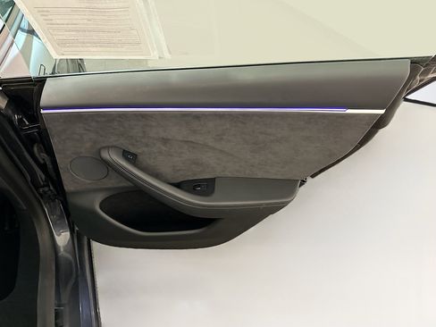 Used 2024 Tesla Model 3 Long Range AWD/4WD image 30