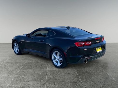 Used 2023 Chevrolet Camaro LT RWD image 3