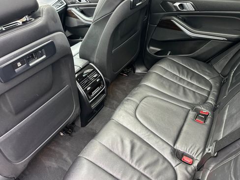 Used 2019 BMW X5 xDrive40i w/ Premium Package 2 AWD/4WD image 11