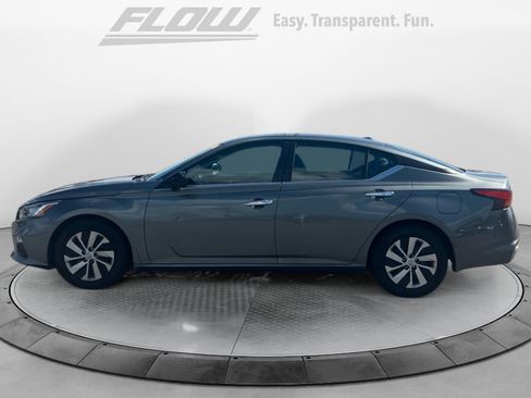 Used 2019 Nissan Altima 2.5 S FWD image 5