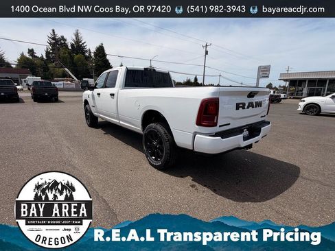 New 2026 RAM 3500 Big Horn AWD/4WD image 7