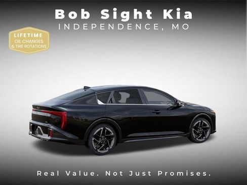 New 2025 Kia K4 GT-Line image 6