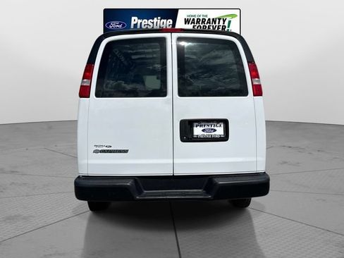 Used 2021 Chevrolet Express 2500 Extended w/ Driver Convenience Package RWD image 5