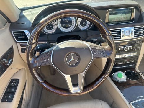 Used 2014 Mercedes-Benz E 350 Cabriolet image 35