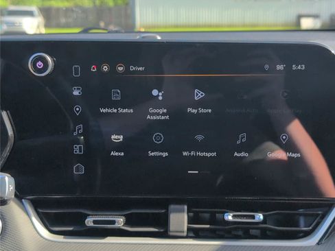 Used 2025 Chevrolet Equinox LT FWD image 21
