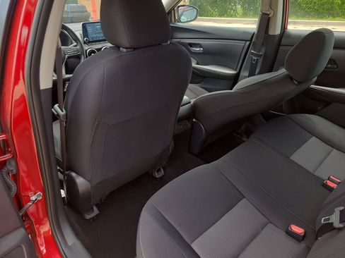 Certified 2025 Nissan Sentra SV w/ All-Weather Package FWD image 8