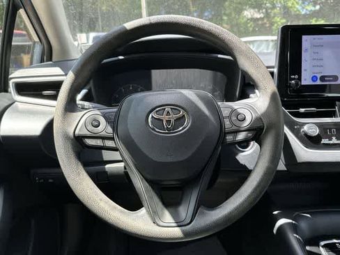 Used 2023 Toyota Corolla LE w/ LE Premium Package FWD image 8