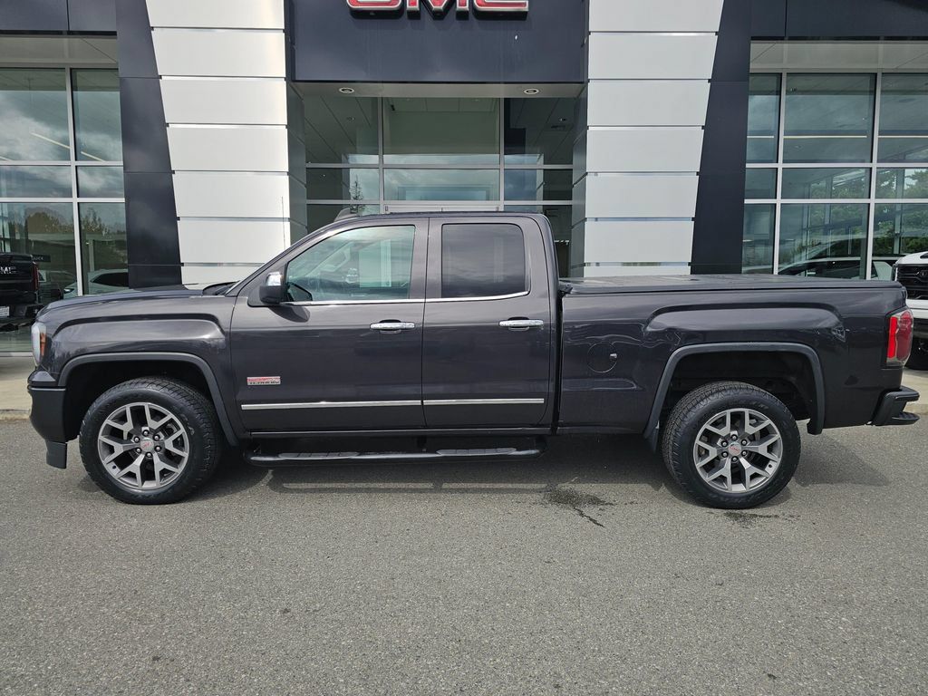 Used 2016 GMC Sierra 1500 SLT w/ All-Terrain Package AWD/4WD image 4