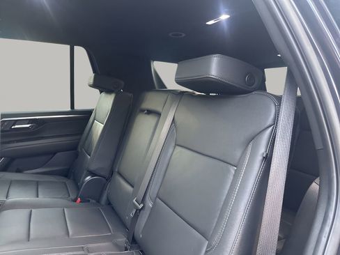 Used 2025 Chevrolet Tahoe Z71 image 19