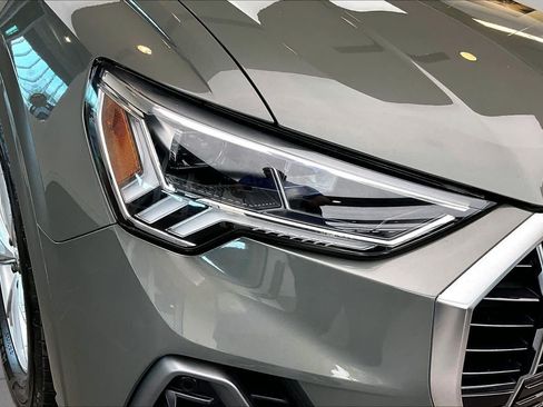 Certified 2023 Audi Q3 2.0T Premium Plus w/ Premium Plus Package AWD/4WD image 28