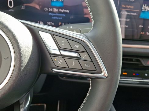 New 2025 Buick Envision Sport Touring image 18