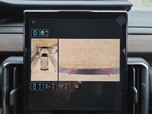 New 2026 GMC Acadia Denali w/ Super Cruise Package image 32