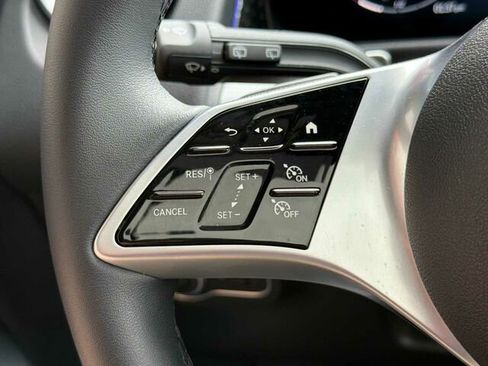 Certified 2026 Mercedes-Benz GLB 250 4MATIC image 30