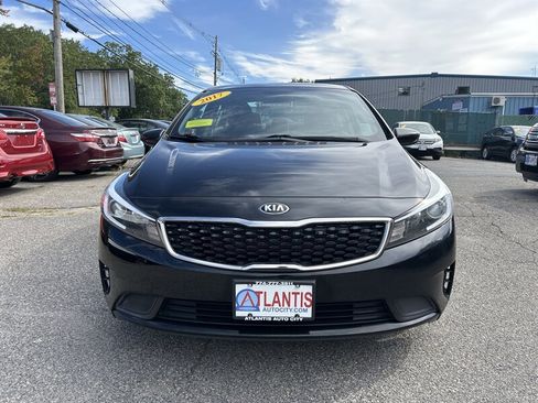 Used 2017 Kia Forte LX image 2