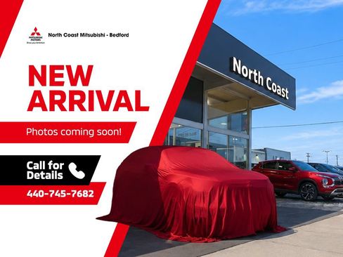 Used 2024 Cadillac Lyriq Sport RWD image 5