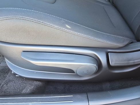 New 2026 Hyundai Elantra Blue image 16