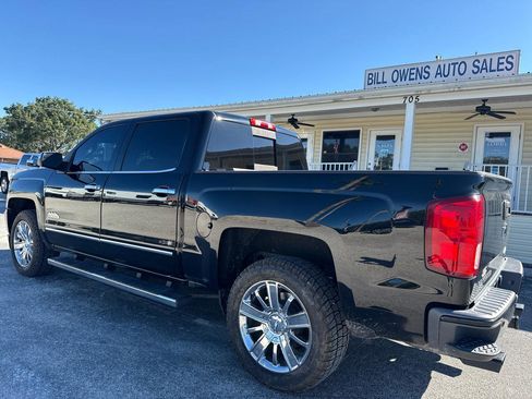 Used 2018 Chevrolet Silverado 1500 High Country AWD/4WD image 3