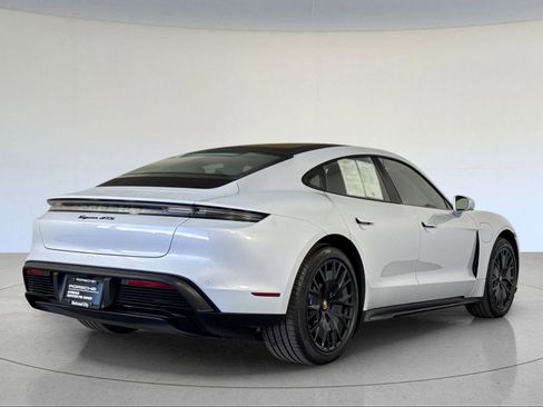 Certified 2024 Porsche Taycan GTS image 8