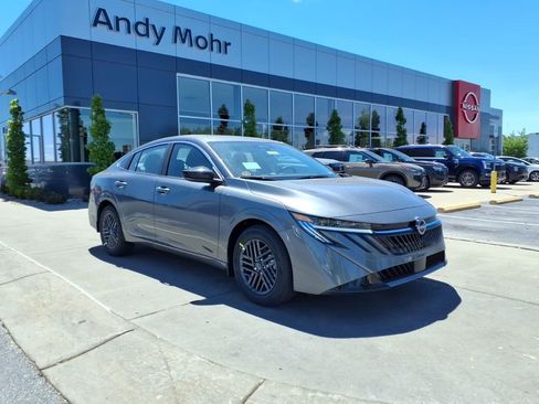 New 2026 Nissan Sentra SV FWD image 1