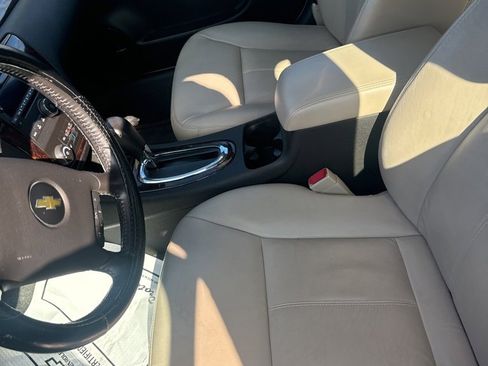 Used 2012 Chevrolet Impala LTZ image 20