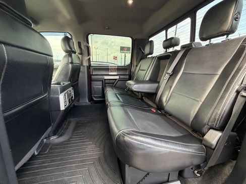 Used 2017 Ford F250 Lariat w/ Lariat Value Package AWD/4WD image 21
