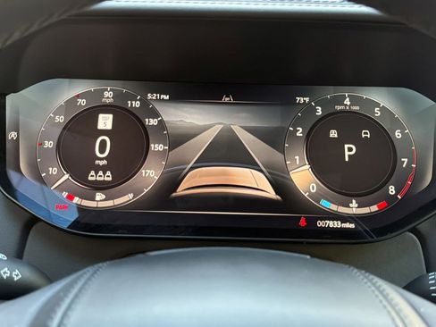 Used 2025 Land Rover Range Rover Autobiography AWD/4WD image 18