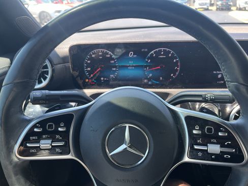 Used 2021 Mercedes-Benz CLA 250 4MATIC image 16