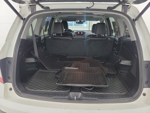 Used 2021 Honda Pilot Special Edition image 7