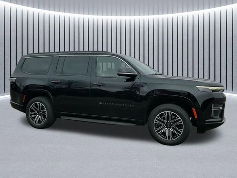 New 2026 Jeep Grand Wagoneer 4WD image 3