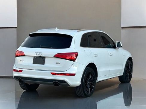 Used 2017 Audi Q5 2.0T Premium Plus w/ Technology Package image 5