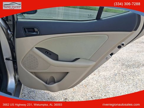 Used 2015 Kia Optima LX w/ Paint Protection Film Package FWD image 13
