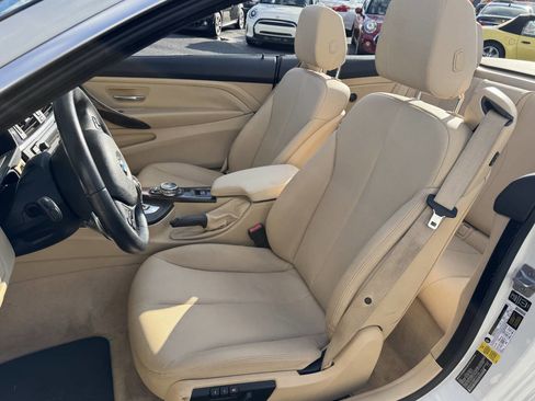 Used 2015 BMW 428i Convertible image 8