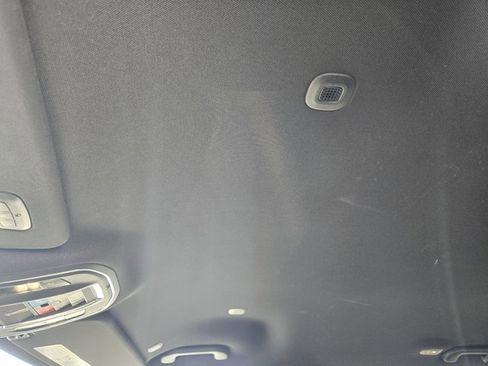 Used 2024 Jeep Wagoneer L Series II w/ Flexible Seating Group image 22