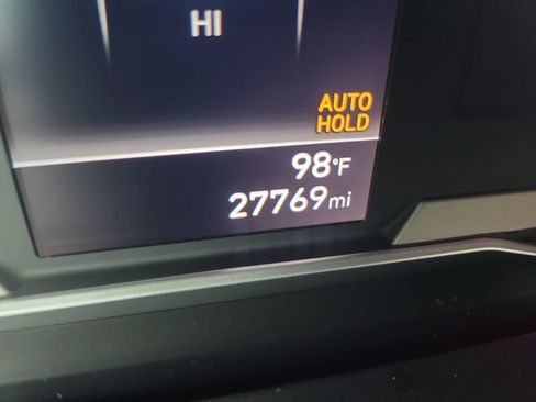 Used 2024 Hyundai Santa Cruz SE FWD image 29