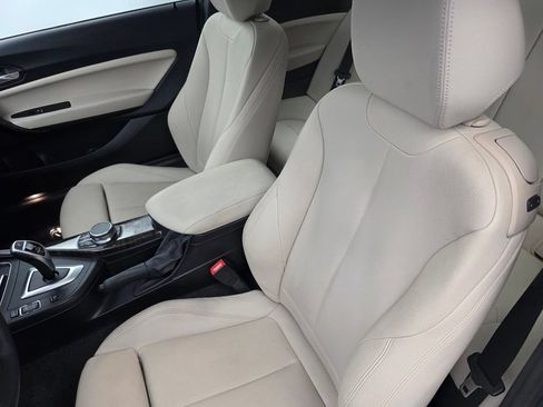 Used 2020 BMW 230i xDrive Coupe w/ Premium Package AWD/4WD image 11